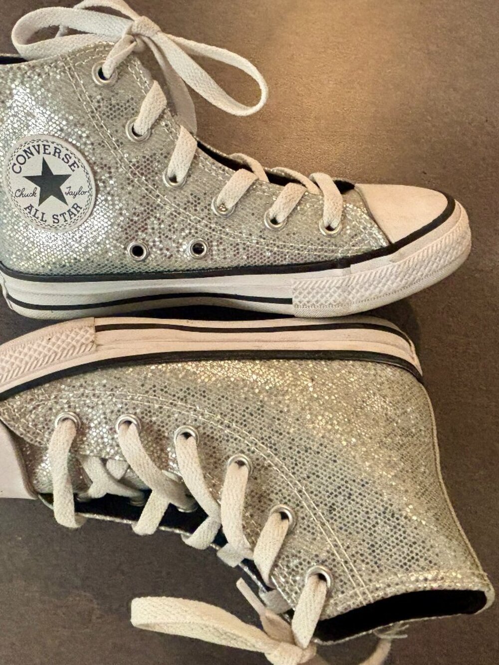~~Converse Chuck Taylor All Star Shoes Youth Size 13 SILVER High Top Sneaker